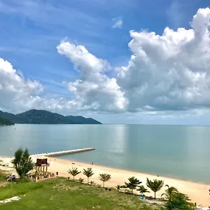 Apartment By The Sea Baby Batu Ferringhi