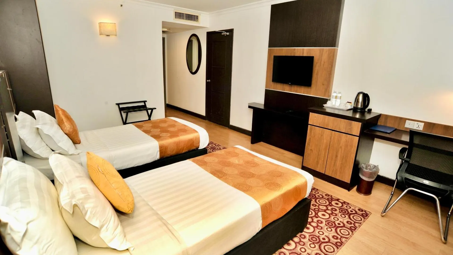 Regalpark Hotel Kuala Lumpur