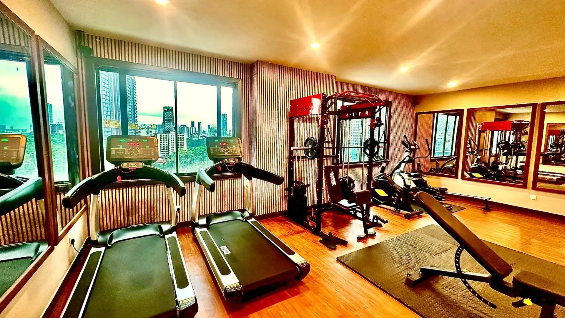 Regalpark Hotel Kuala Lumpur location