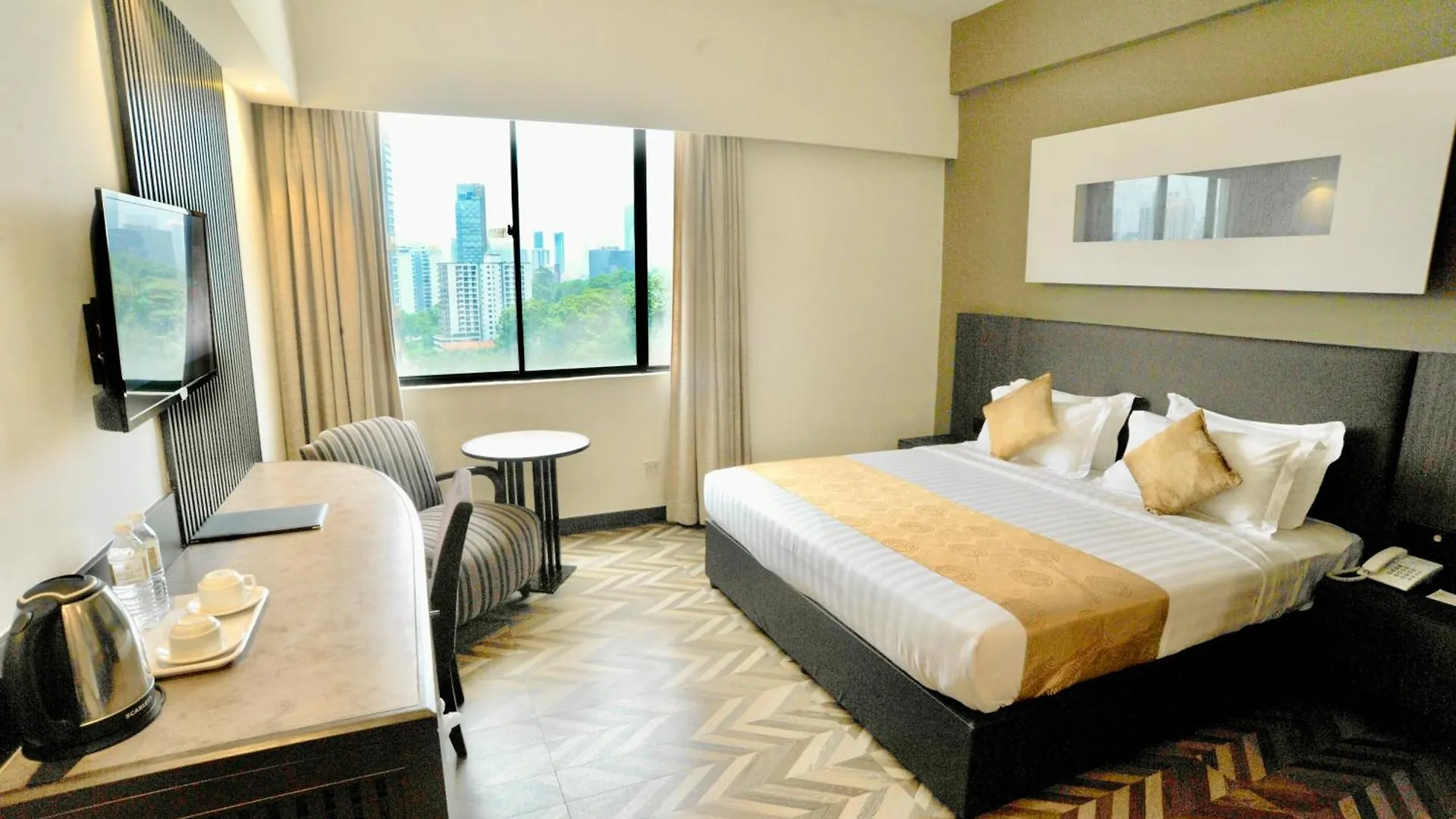 Regalpark Hotel Kuala Lumpur